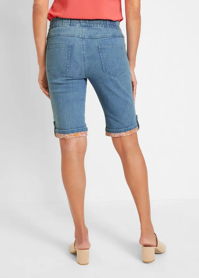 Bermudas con dobladillo de color Denim claro
