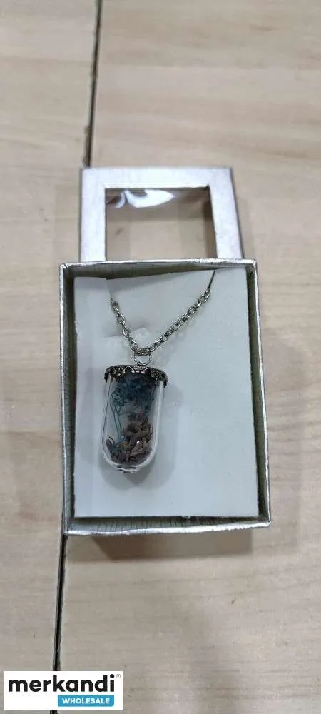 Collares de mujer mixtos a 0,70 varios modelos