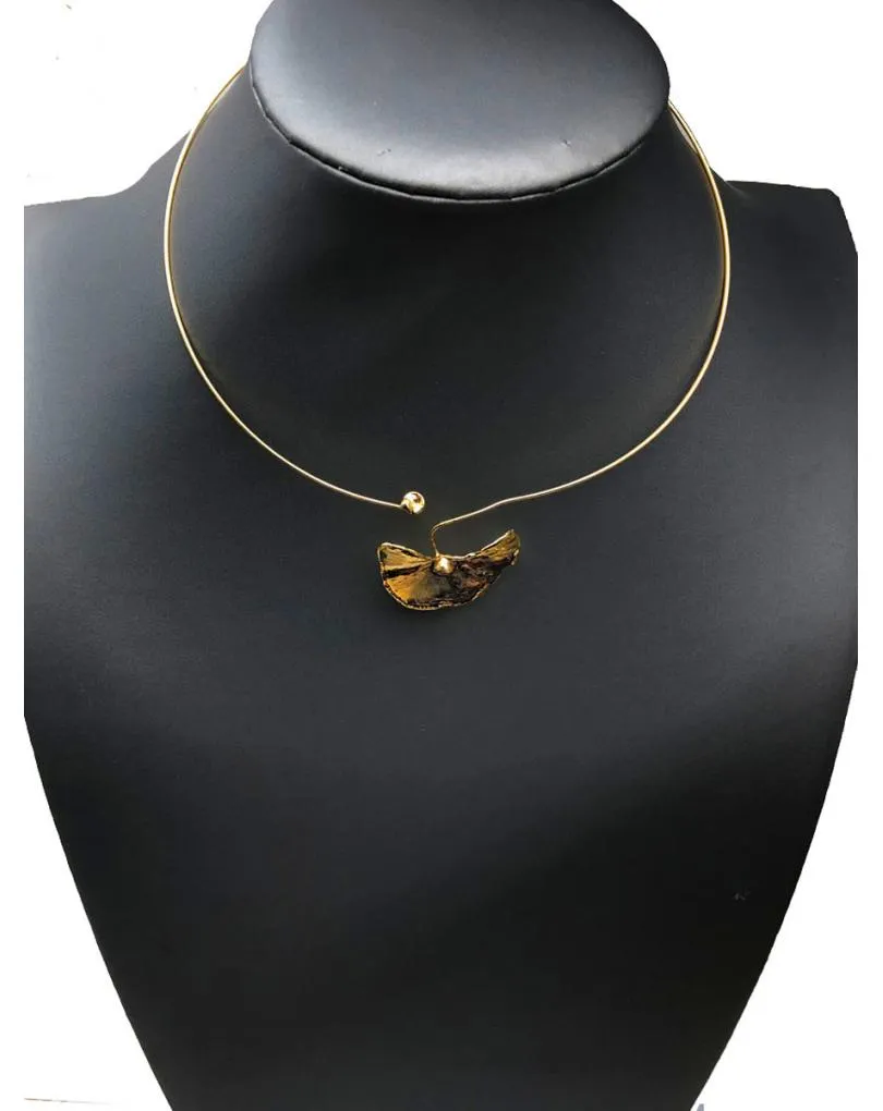 COLLARES MUJER HOJAS NATURALES GINGO BILOBA